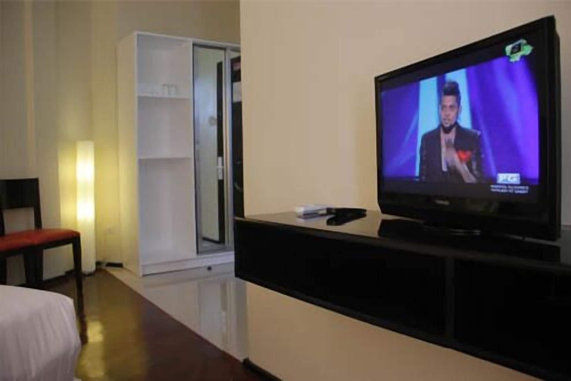 Arabelle Suites Tagbilaran Zewnętrze zdjęcie