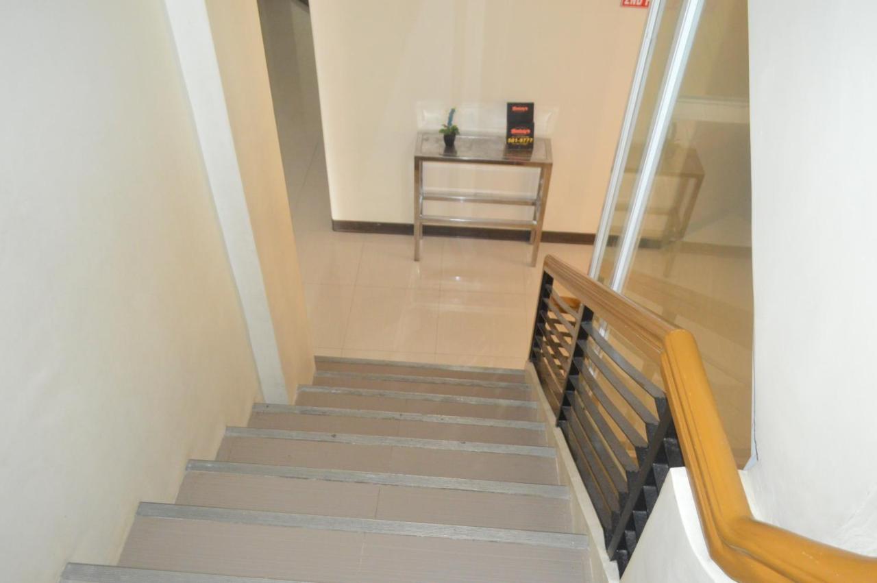 Arabelle Suites Tagbilaran Zewnętrze zdjęcie